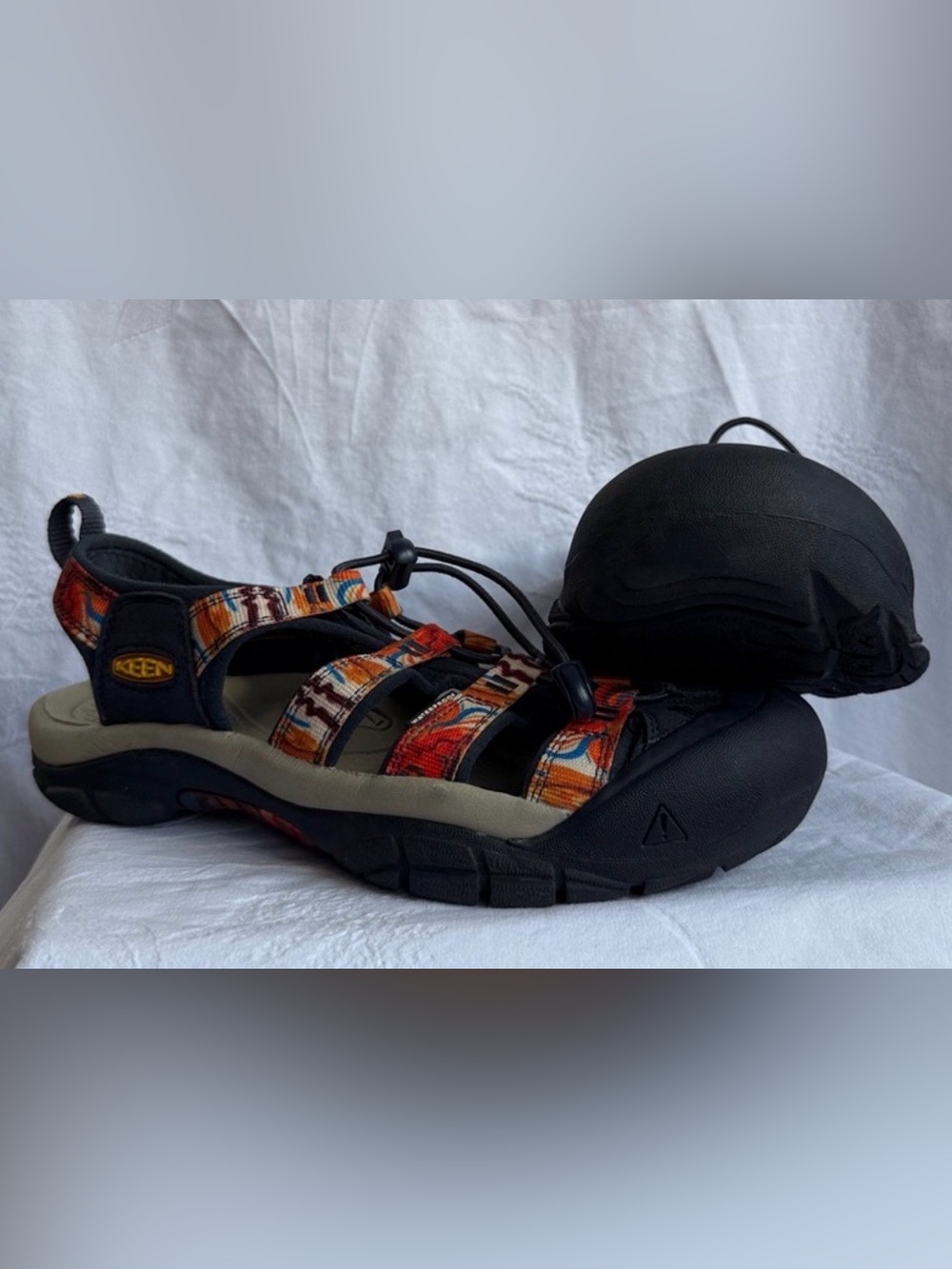 KEEN Women's Multicolor Strappy Sport Sandals - Navy & Orange Pattern Size 8